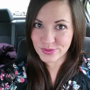 Meet your Posher, Kelli